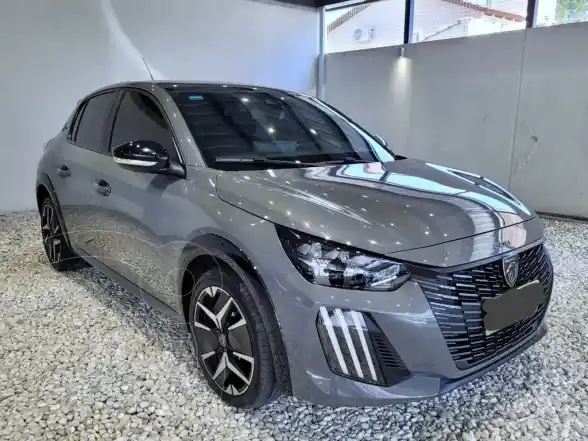 Peugeot 208 Gt  2024 - foto 3