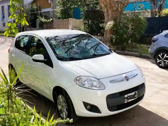 Fiat Palio 5P Essence  2013 - foto 1