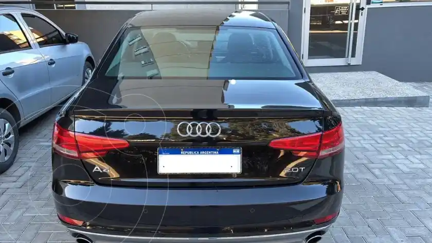 Audi A4 2.0 T Fsi  2017 - foto 3
