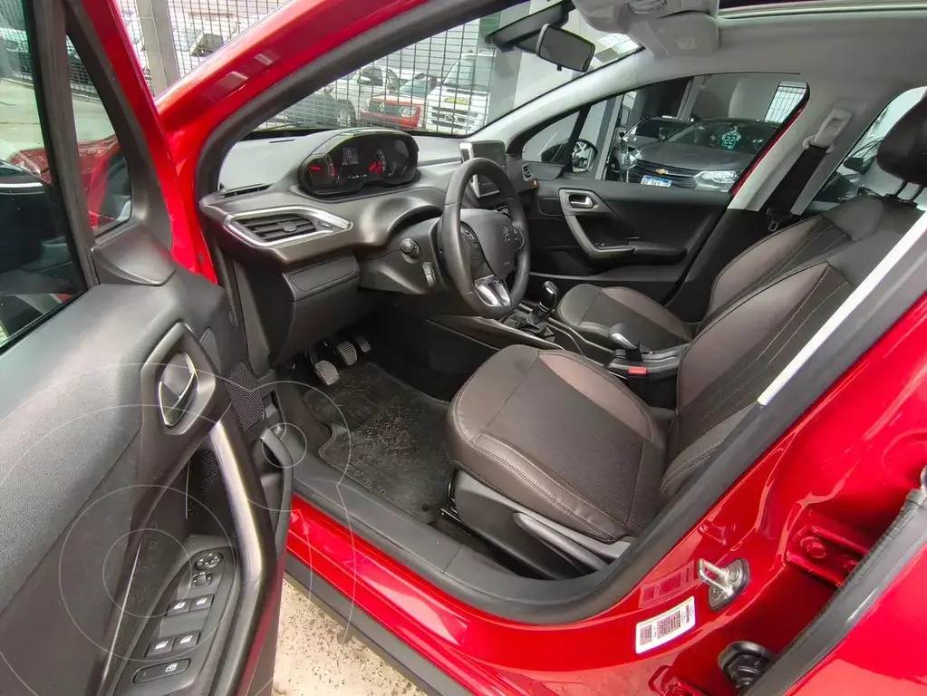 Peugeot 2008 Serie Limitada In Concert (1587 Cc) 2020 - foto 3