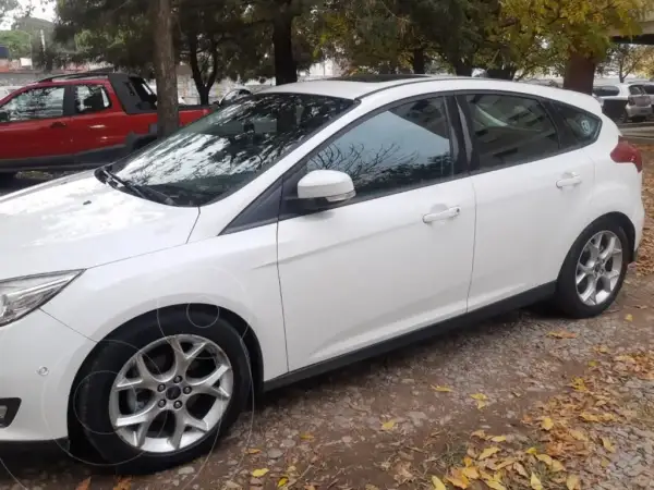 Ford Focus 2018 - foto 1