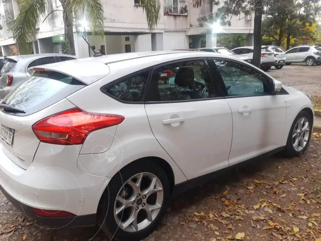 Ford Focus Sedán 2.0L Se Aut (2000 Cc) 2018 - foto 3