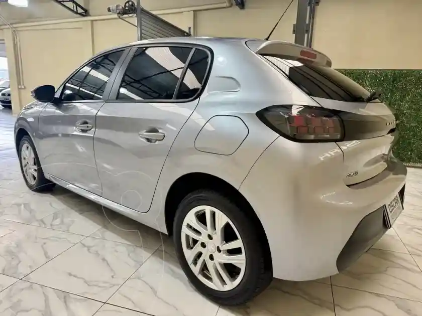 Peugeot 208 Active 1.6 Pack  2023 - foto 4