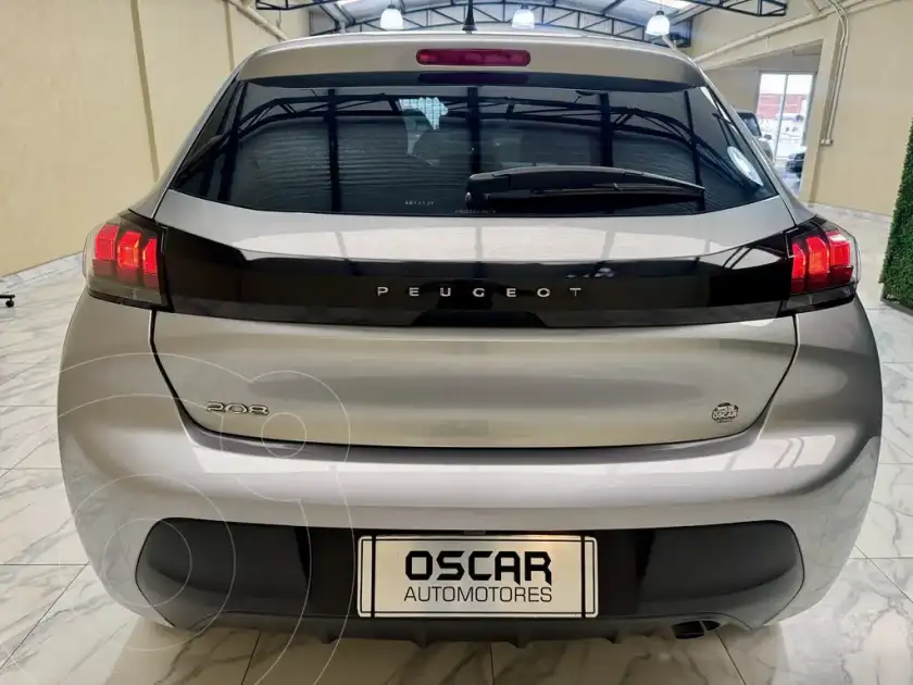 Peugeot 208 Active 1.6 Pack  2023 - foto 5