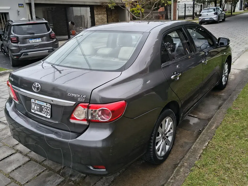 Toyota Corolla 1.8 Se-G (1798 Cc) 2013 - foto 3