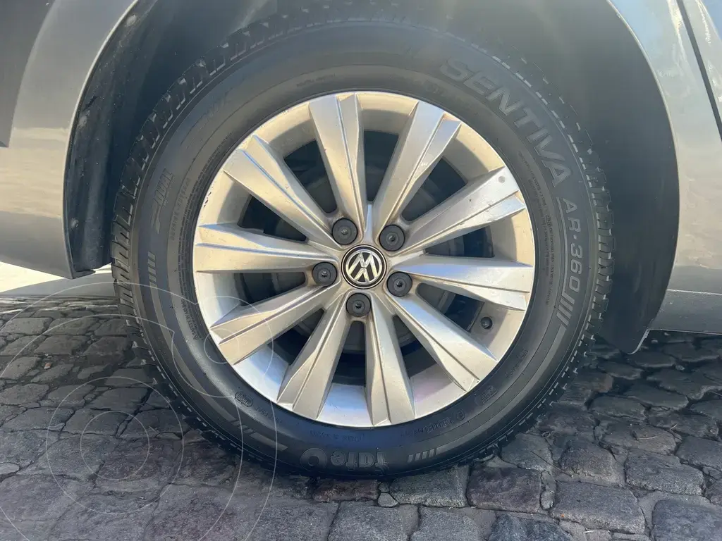 Volkswagen Virtus Comfortline 1.6 Aut (1598 Cc) 2018 - foto 3