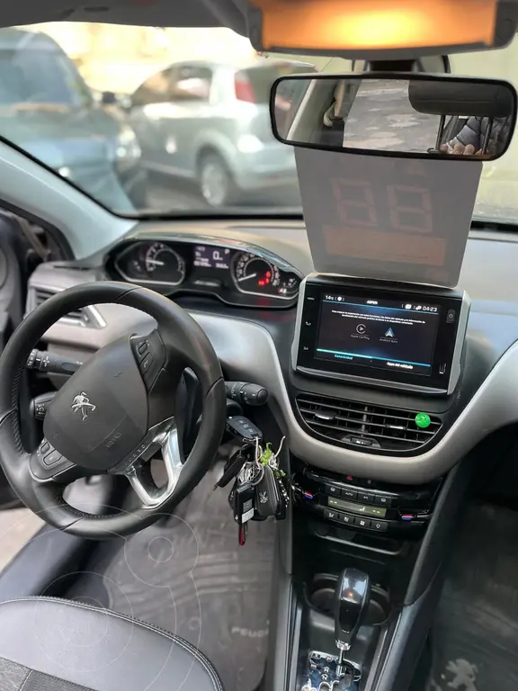 Peugeot 208 Feline 1.6 Aut (1587 Cc) 2020 - foto 4
