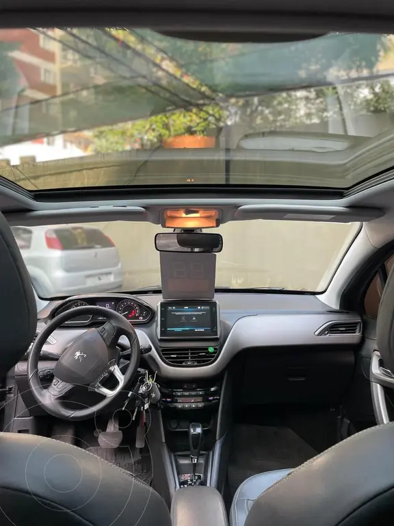 Peugeot 208 Feline 1.6 Aut (1587 Cc) 2020 - foto 5