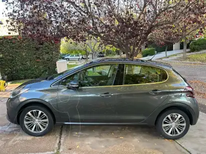 Peugeot 208 Feline 1.6 Tiptronic  2018 - foto 4