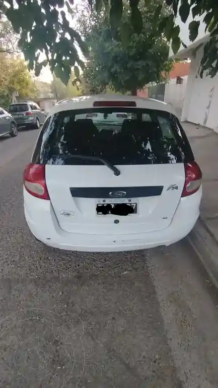Ford Ka 1.0L Fly Plus  2010 - foto 3