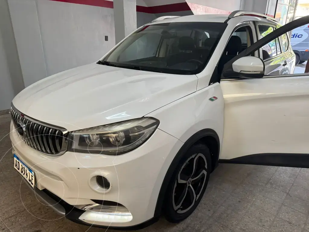 Swm X7 1.5T Aut (1500 Cc) 2019 - foto 2