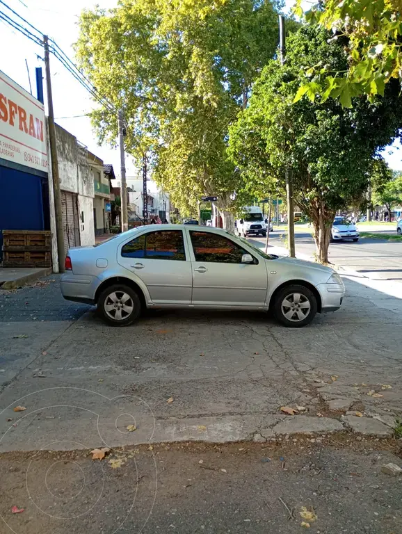 Volkswagen Bora 2.0 Trendline Tiptronic (1984 Cc) 2013 - foto 3