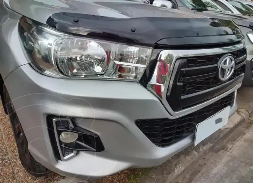 Toyota Hilux 2.8 4X4 Srv Tdi Dc  2019 - foto 2
