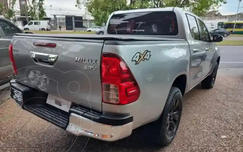 Toyota Hilux 2.8 4X4 Srv Tdi Dc  2019 - foto 3