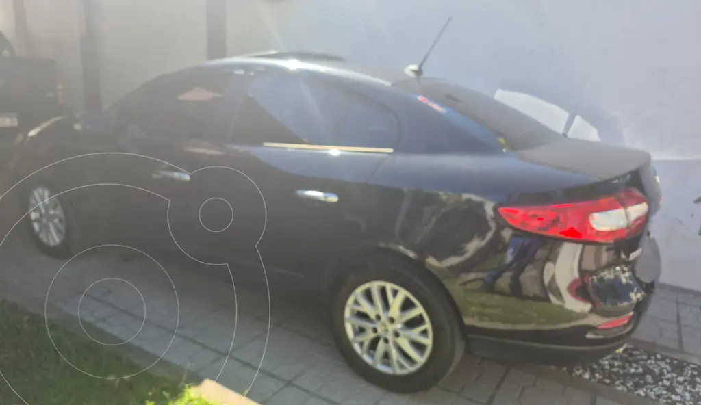 Renault Fluence Luxe 2.0 Pack Cuero (1997 Cc) 2015 - foto 4