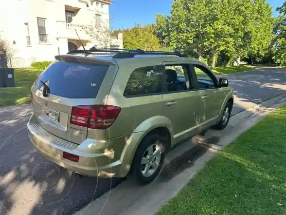 Dodge Journey Sxt 2.4  2011 - foto 3