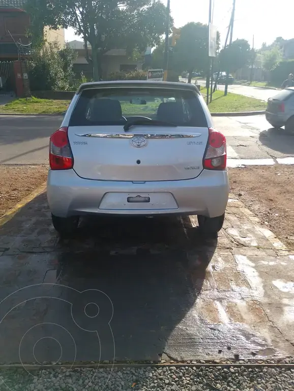 Toyota Etios Hatchback Xls 2015/2016 (1496 Cc) 2016 - foto 2