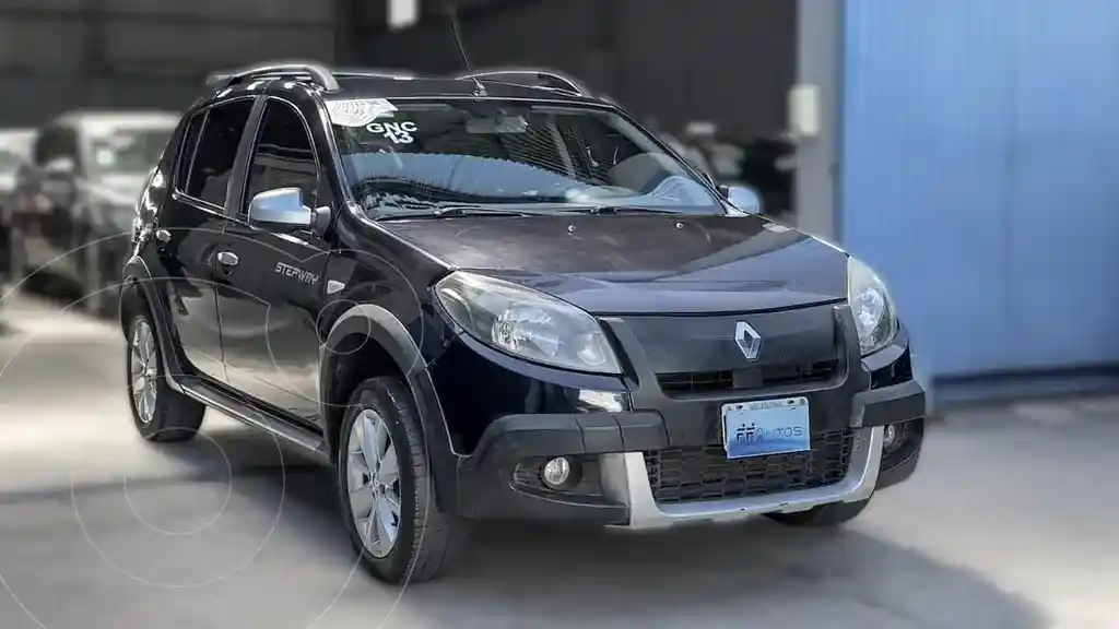 Renault Sandero Sandero Stepway 1.6 Privilege Plus  2013 - foto 2
