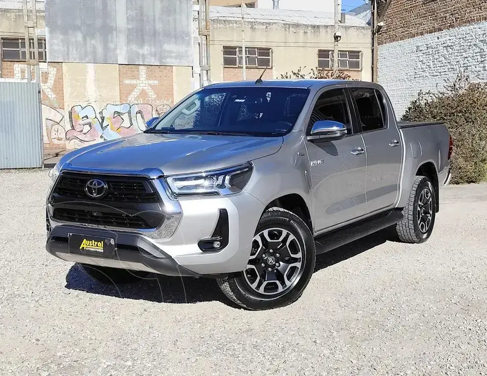 Toyota Hilux 4X2 Cabina Doble Srx 2.8 Tdi Aut  2023 - foto 2