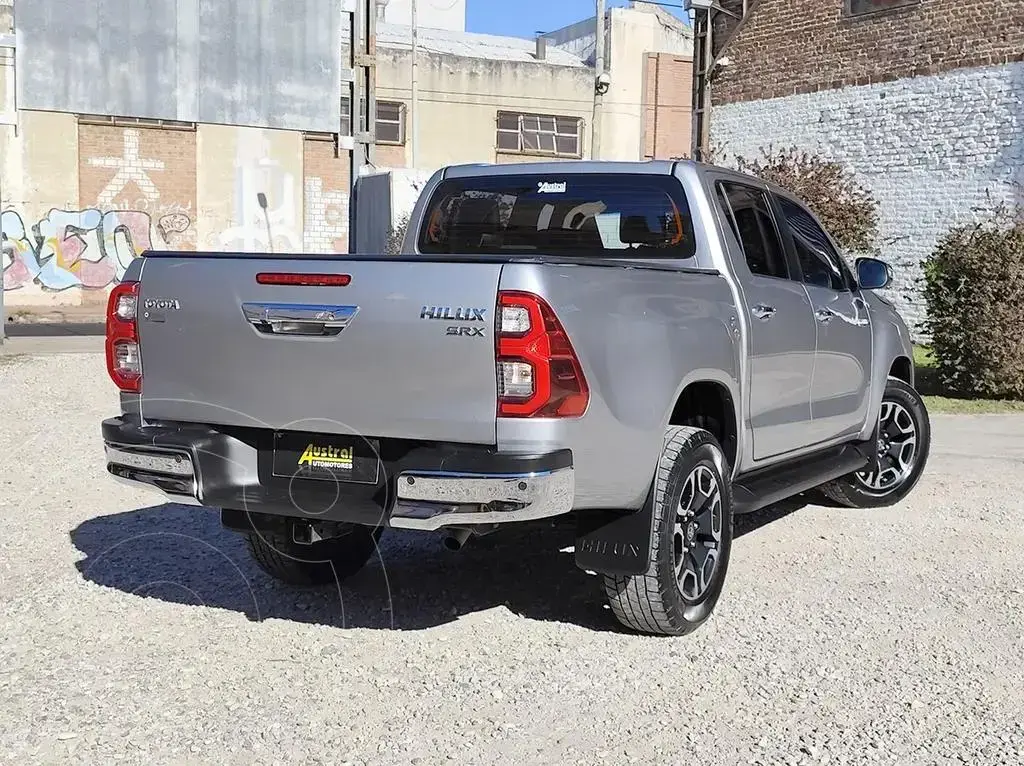 Toyota Hilux 4X2 Cabina Doble Srx 2.8 Tdi Aut  2023 - foto 4