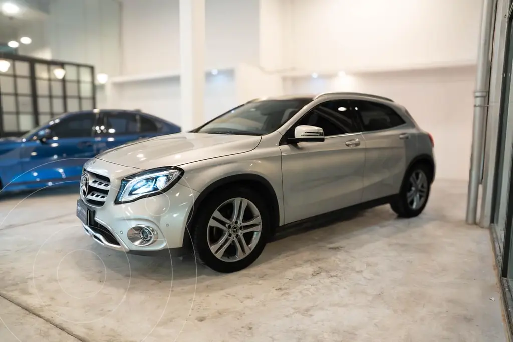 Mercedes Clase Gla Gla 200  4Matic Urban 2018 - foto 2