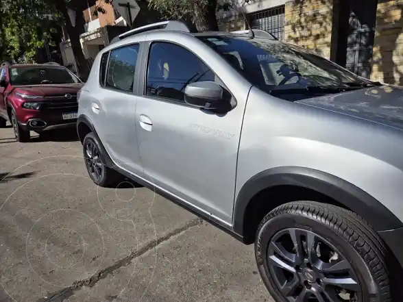 Renault Stepway 1.6 Zen  2021 - foto 1