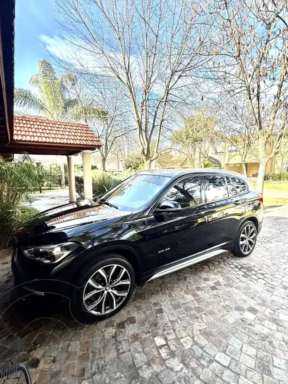 BMW X1 xDrive 25i xLine 2016 - foto 1