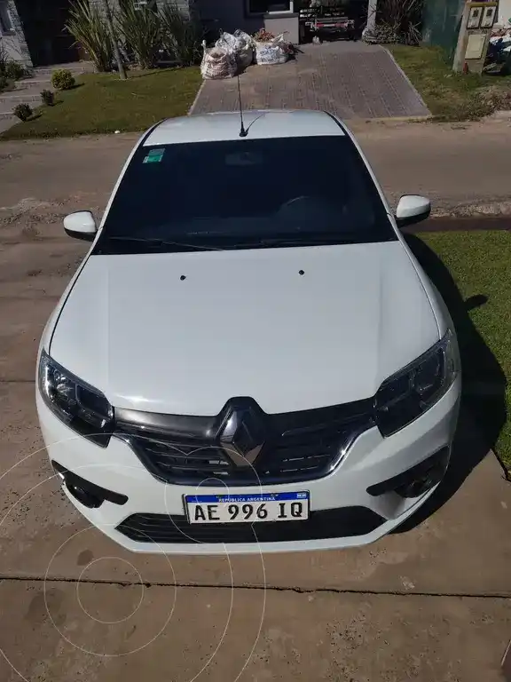 Renault Logan 1.6 Zen  2021 - foto 1