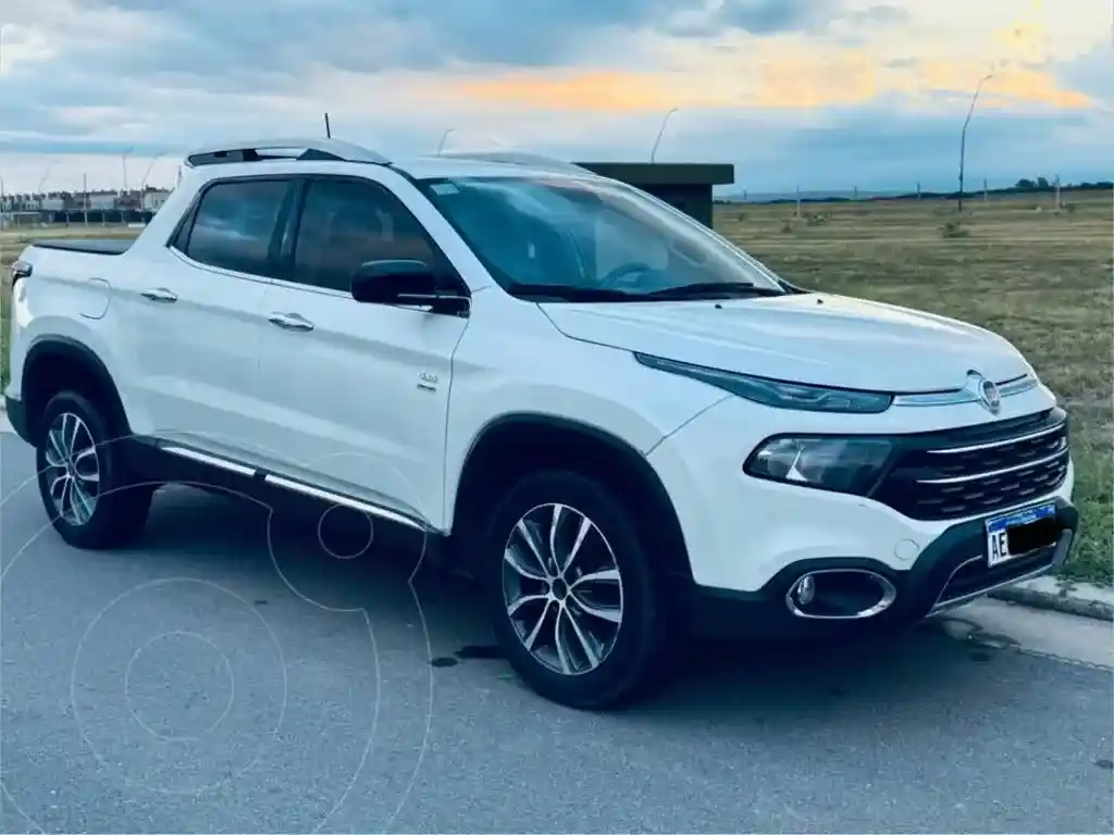 Fiat Toro 2.0 Tdi Volcano 4X4 Cd Aut  2020 - foto 1