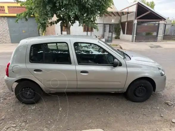 Renault Clio Mío 5P Confort Pack  2015 - foto 4