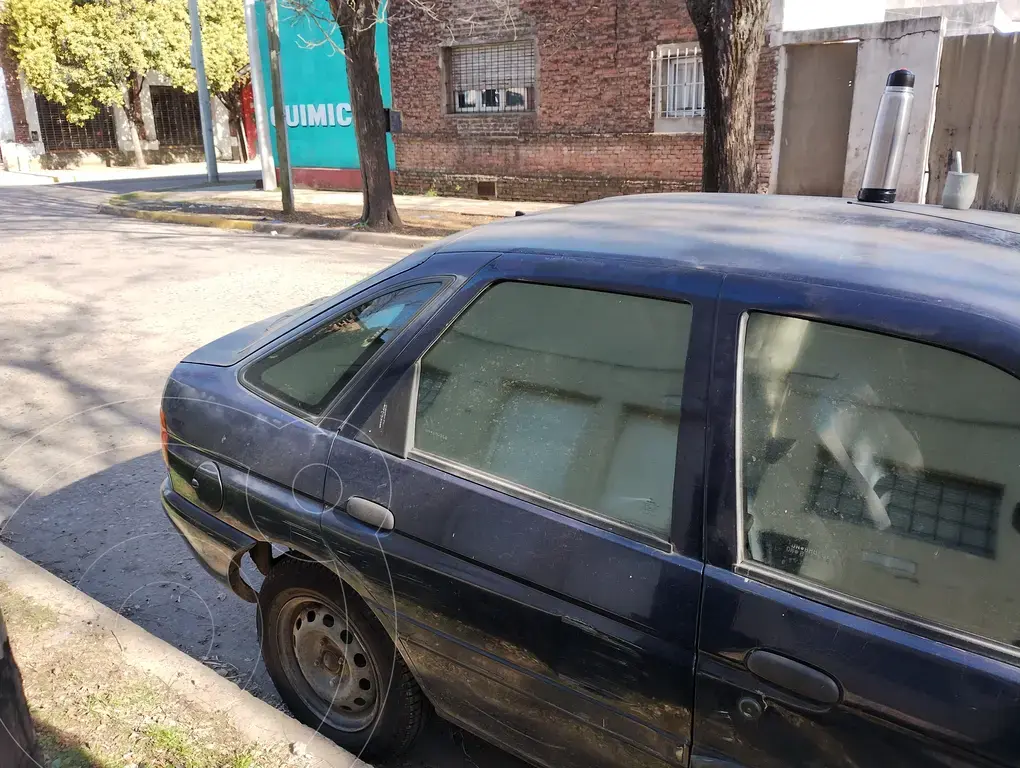 Ford Escort Clx (1796 Cc) 1997 - foto 2