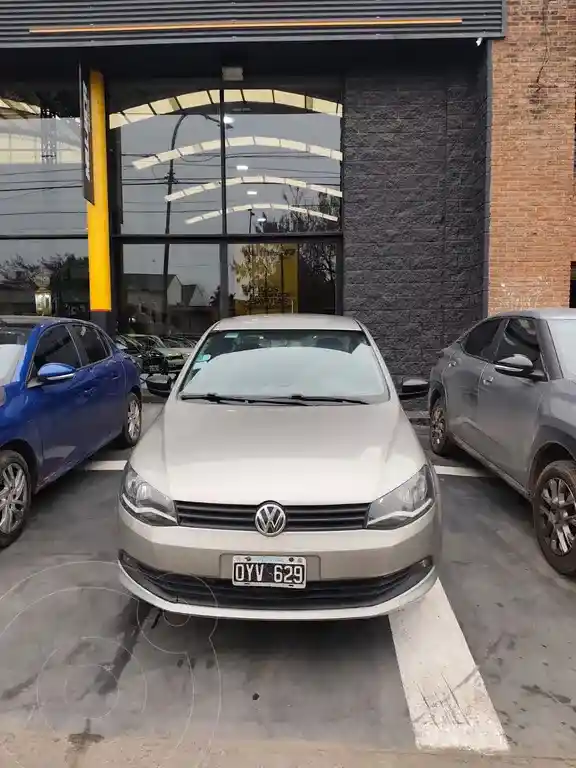 Volkswagen Voyage 1.6 Comfortline  2015 - foto 2