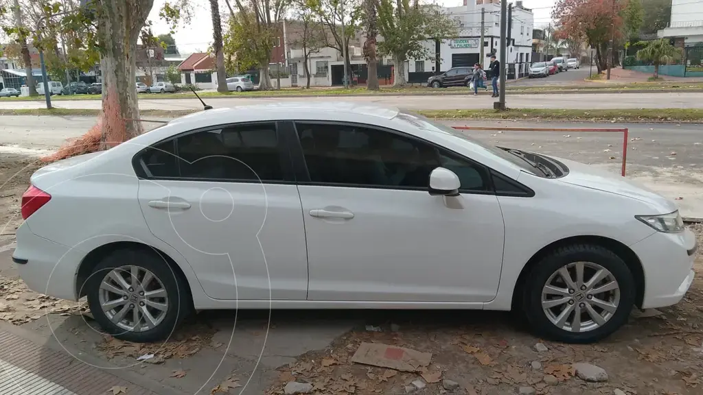 Honda Civic 1.8 Lxs (1799 Cc) 2012 - foto 4