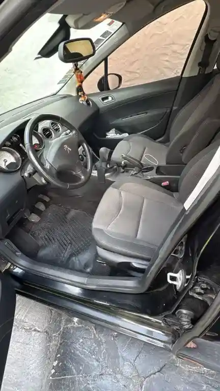 Peugeot 308 Allure Hdi Nav  2014 - foto 4