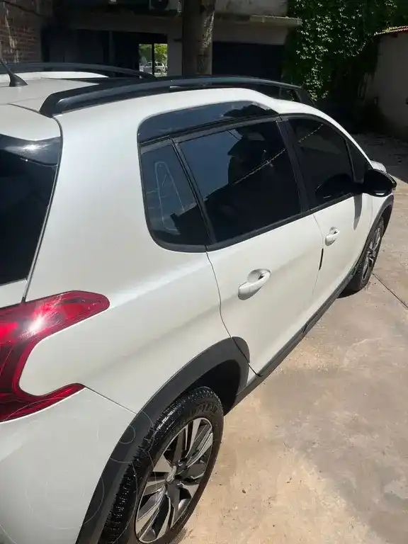 Peugeot 2008 Feline Aut  2020 - foto 4