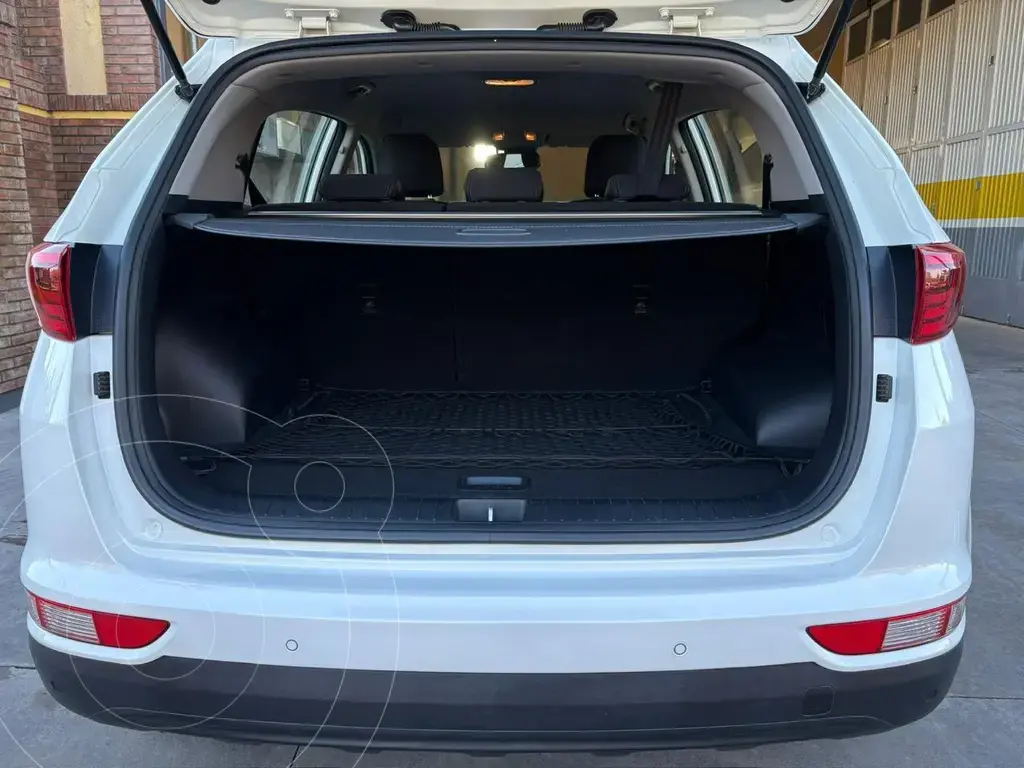 Kia Sportage Ex 4X2 Aut Crdi (1995 Cc) 2018 - foto 2