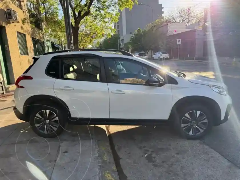 Peugeot 2008 Feline Tiptronic  2021 - foto 4