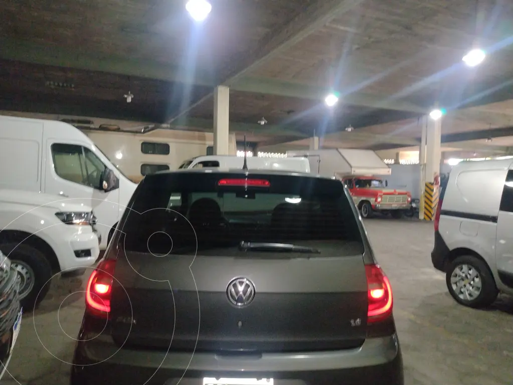 Volkswagen Fox 3P Highline (1598 Cc) 2014 - foto 3