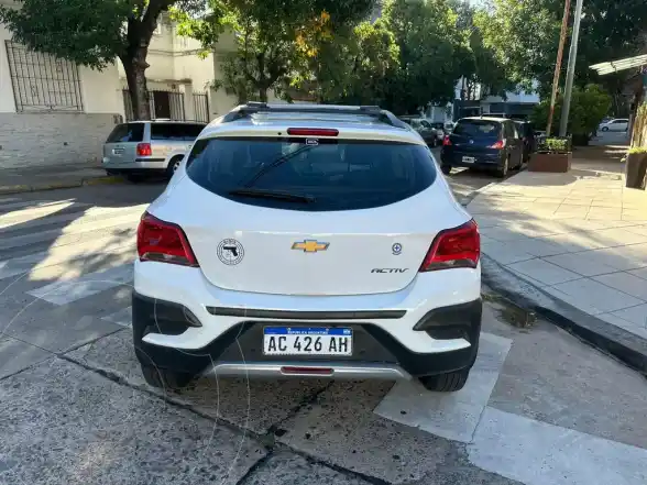 Chevrolet Onix Activ  2018 - foto 4