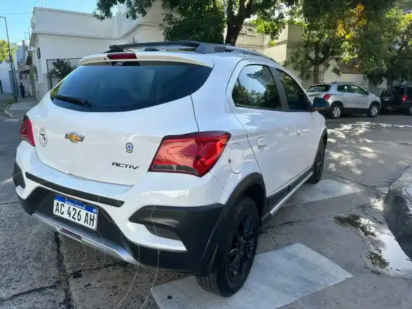 Chevrolet Onix Activ  2018 - foto 5