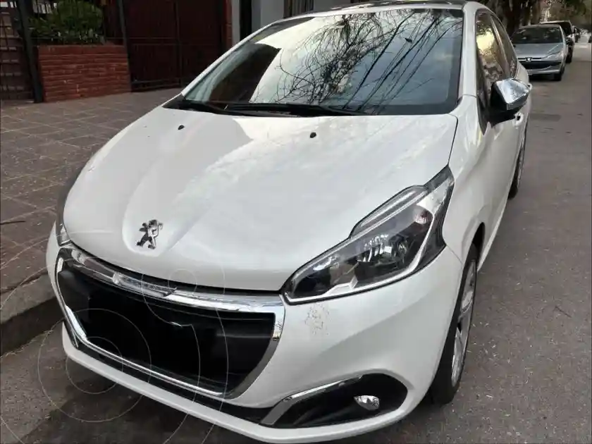 Peugeot 208 Urban Tech 1.6 Edición Limitada  2019 - foto 1