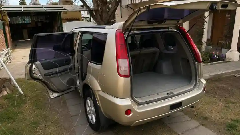 Nissan X-Trail 2.5 Aut  2006 - foto 5