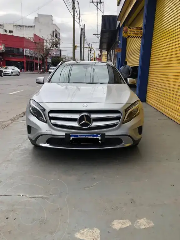 Mercedes Clase Gla 200 Urban Aut (1595 Cc) 2017 - foto 1