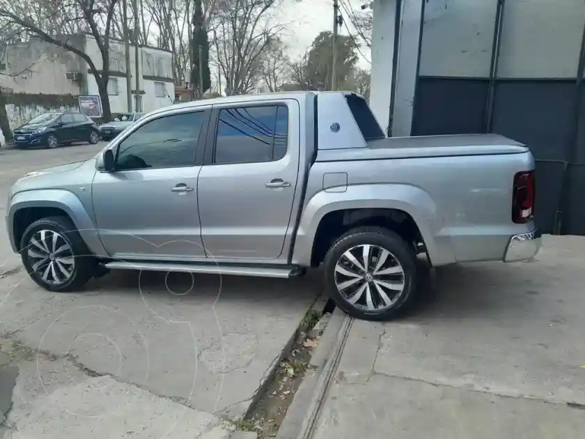 Volkswagen Amarok Dc 4X4 Highline V6 Aut 258Cv  2024 - foto 4