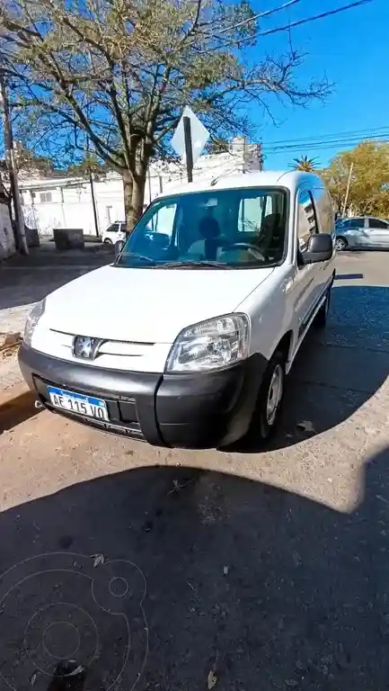 Peugeot Partner Furgón Confort 1.6 Hdi  2020 - foto 2