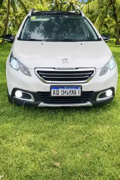 Peugeot 2008 Feline Tiptronic  2019 - foto 1