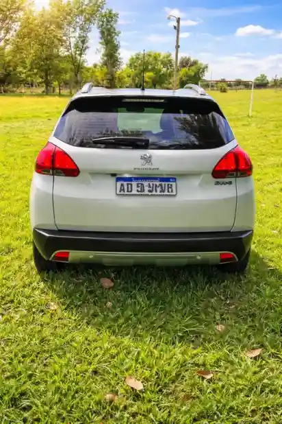 Peugeot 2008 Feline Tiptronic  2019 - foto 3