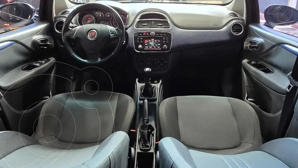 Fiat Punto Punto 1.4 Attractive L/16 Uconnect 2016 - foto 5