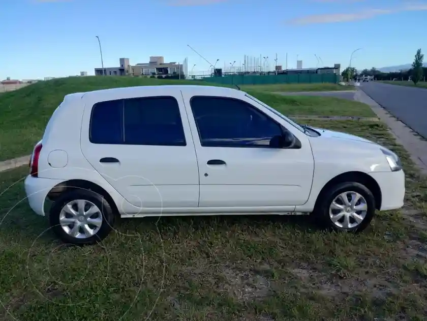 Renault Clio Mío 5P Confort Pack  2016 - foto 2