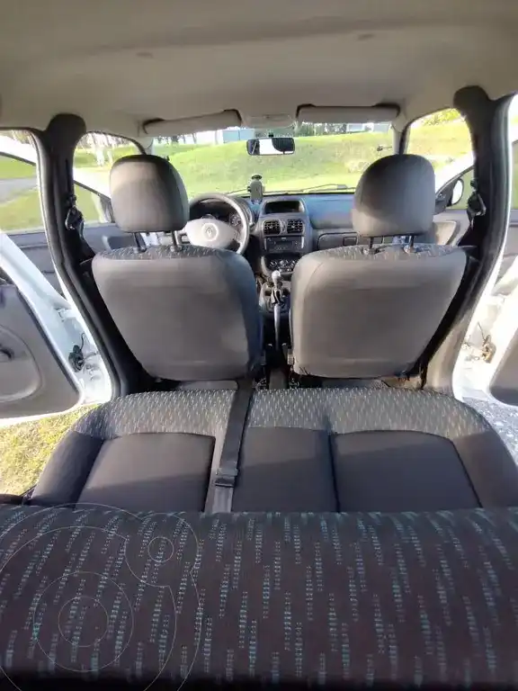 Renault Clio Mío 5P Confort Pack  2016 - foto 4